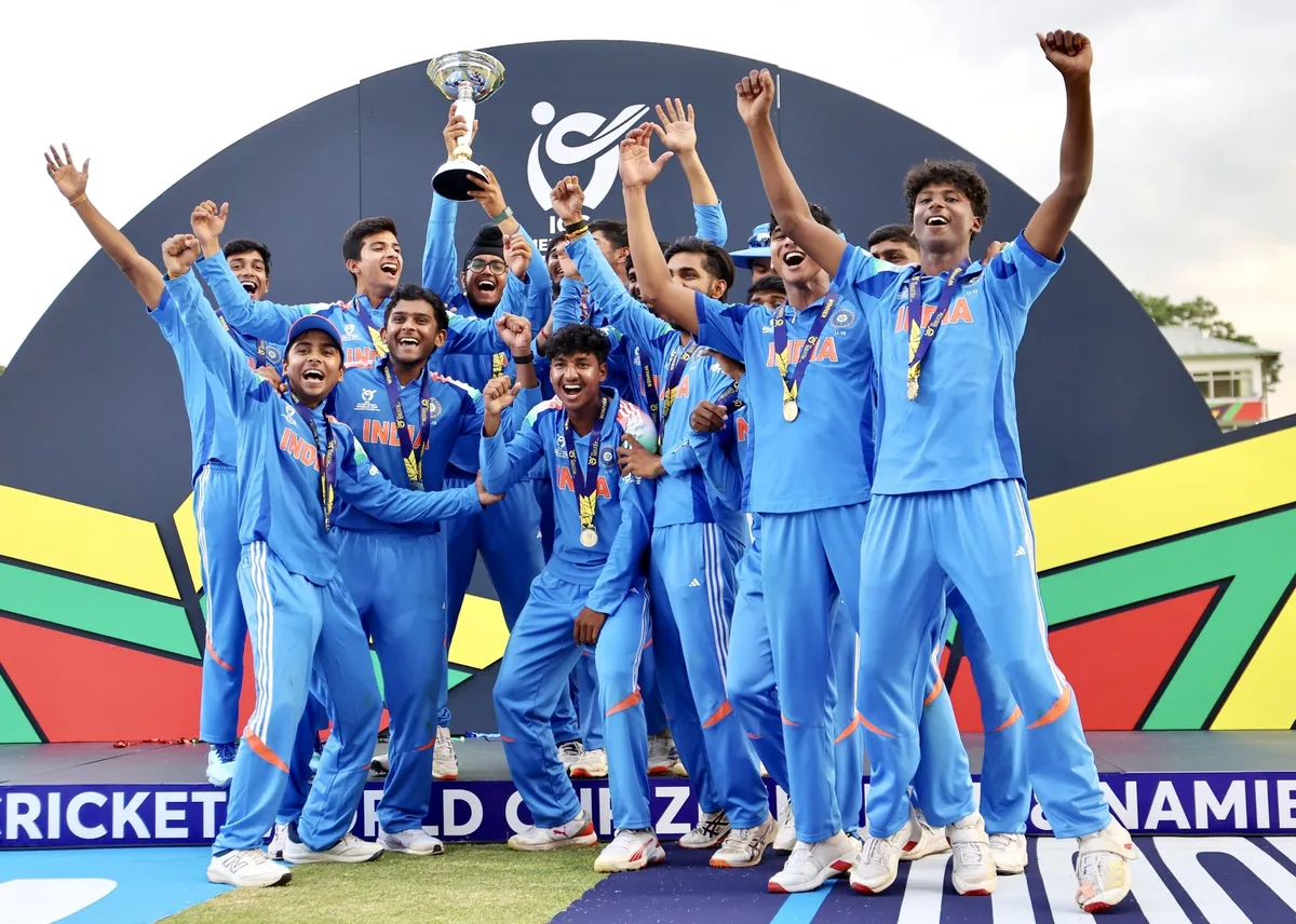 भारतीय क्रिकेट के दो दिग्गजों के बेटे U-19 टीम में, सहवाग के पुत्र आर्यवीर और द्रविड़ के बेटे अन्वय का चयन