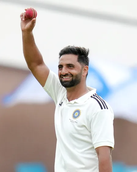 रणजी में 60 विकेट, IPL कॉन्ट्रैक्ट, और फिर आया टीम इंडिया का वो कॉल: औकिब नबी का अनसुना किस्सा
