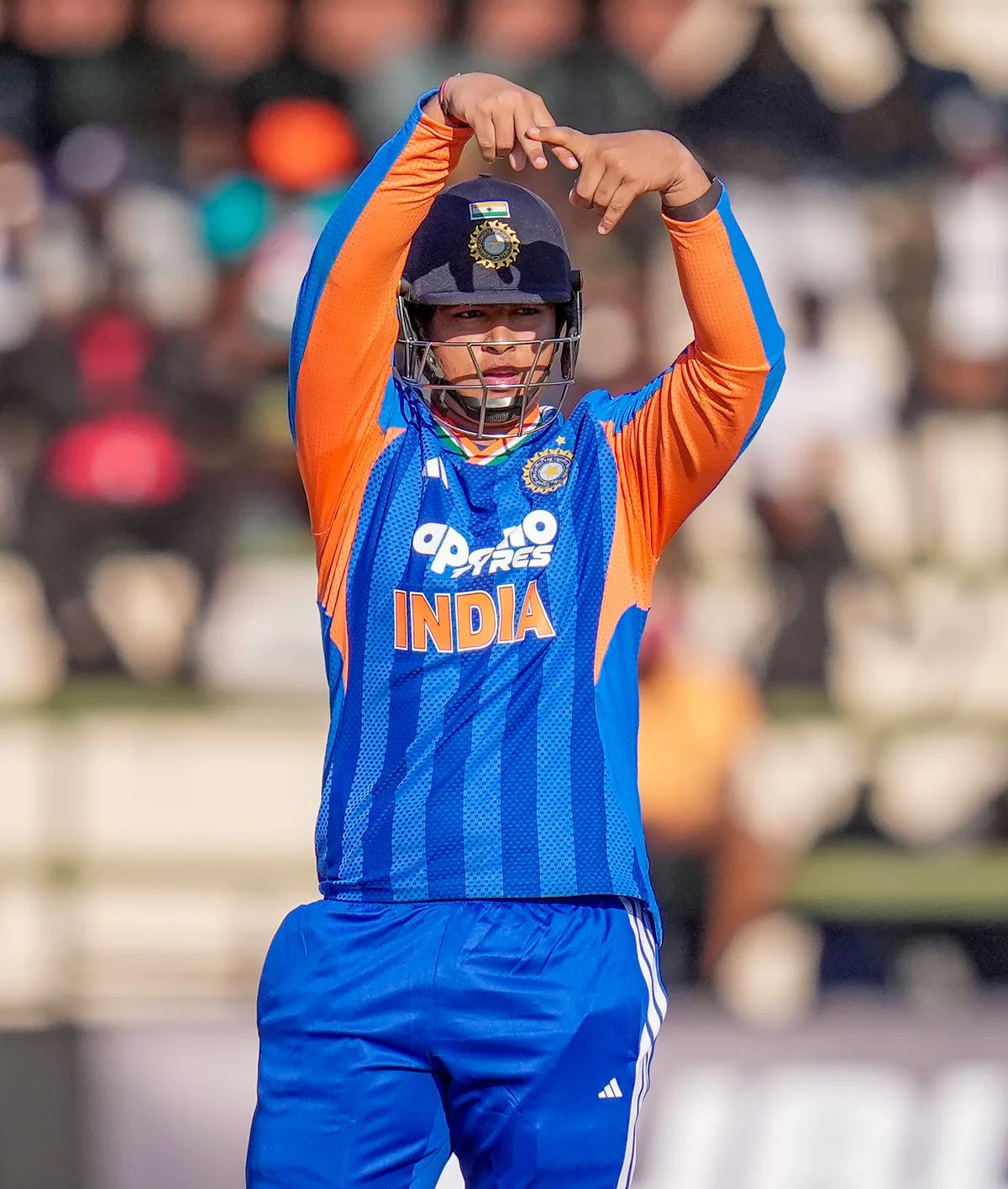 15 साल के वैभव सूर्यवंशी ने तोड़ा वर्ल्ड रिकॉर्ड, T20I में सबसे कम उम्र में जड़ा अर्धशतक