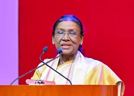 एशियन गेम्स 2026: महिला कबड्डी टीम के गोल्ड जीतने पर राष्ट्रपति मुर्मु ने कहा- 'यह हिम्मत और पक्के इरादे की जीत है'