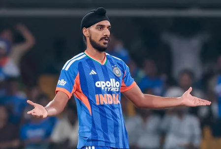 अर्शदीप सिंह का नया कीर्तिमान, T20I में एक साल में सबसे ज़्यादा विकेट लेने वाले भारतीय गेंदबाज़ बने