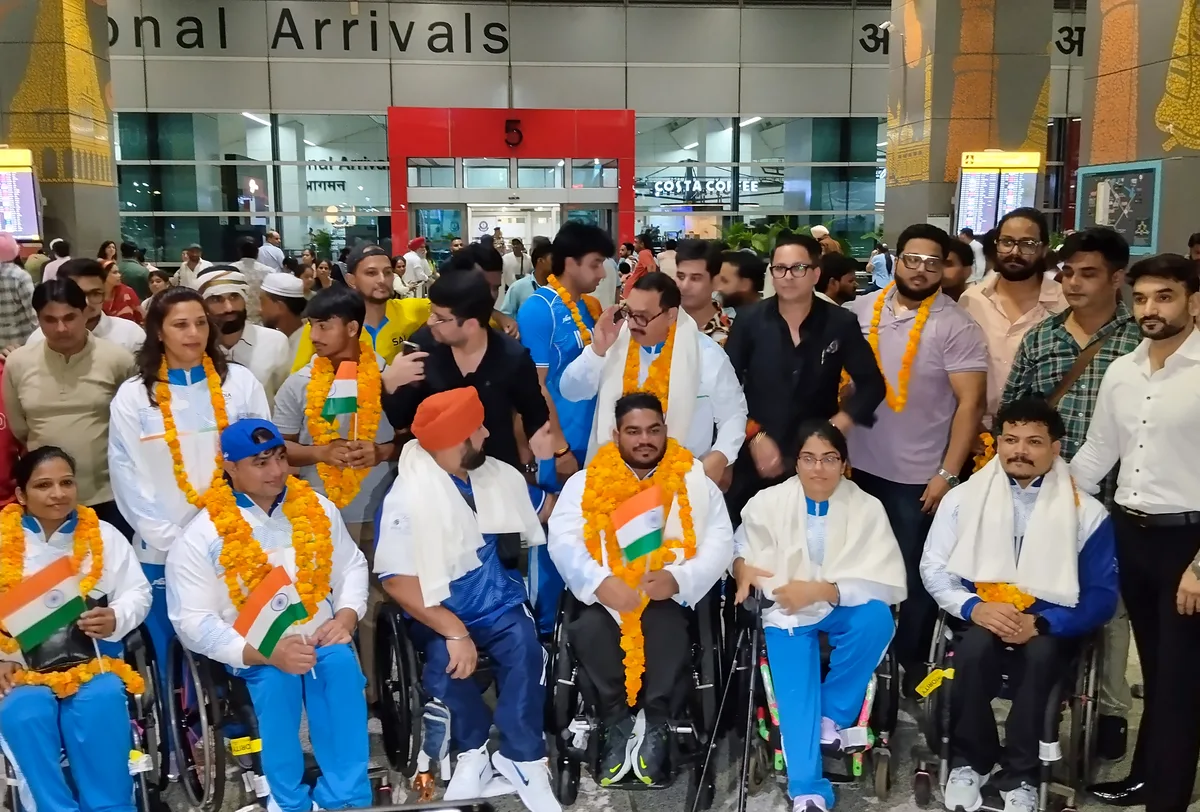 कॉमनवेल्थ गेम्स में कांस्य पदक: पैरा-पावरलिफ्टर झंडू कुमार को खेल मंत्री ने 10 लाख रुपये से किया सम्मानित