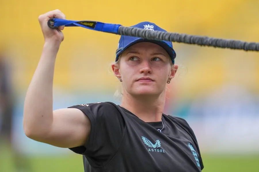 WBBL 2024: इंग्लैंड की उप-कप्तान चार्ली डीन करेंगी डेब्यू, मेलबर्न स्टार्स से जुड़ीं