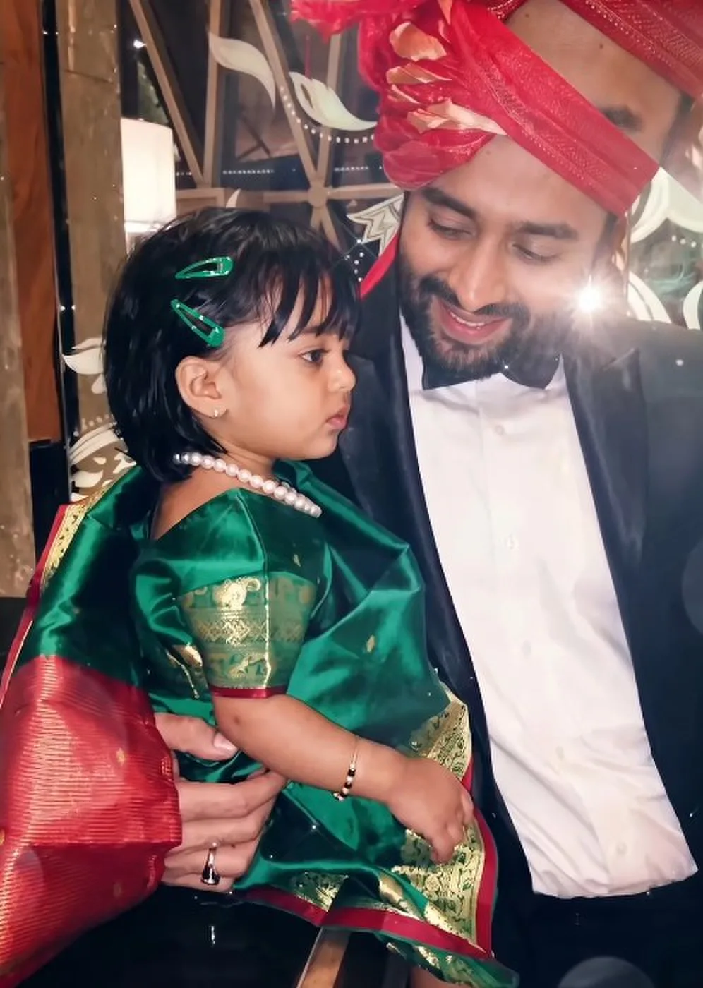 मामा जैकी भगनानी ने भांजी के जन्मदिन पर लुटाया प्यार, बोले- 'हमेशा तुम्हारा हाथ थामे मिलूंगा'
