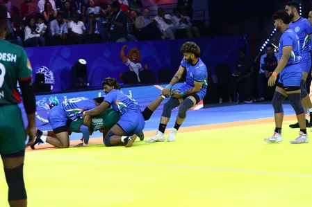 कॉमनवेल्थ कबड्डी चैंपियनशिप: भारत ने बांग्लादेश को रौंदकर फाइनल में बनाई जगह, श्रीलंका से होगी खिताबी भिड़ंत