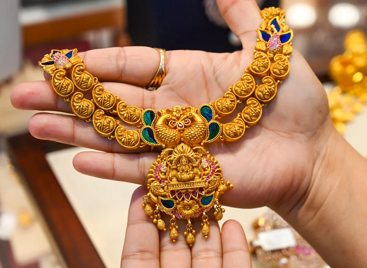 सोने-चांदी में ज़बरदस्त उछाल, एक ही हफ़्ते में सोना ₹6,000 से ज़्यादा महंगा हुआ