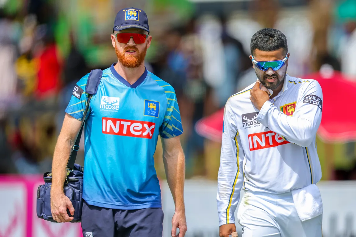 भारत के खिलाफ गाले टेस्ट में श्रीलंका को बड़ा झटका, फील्डिंग के दौरान दिनेश चांदीमल चोटिल