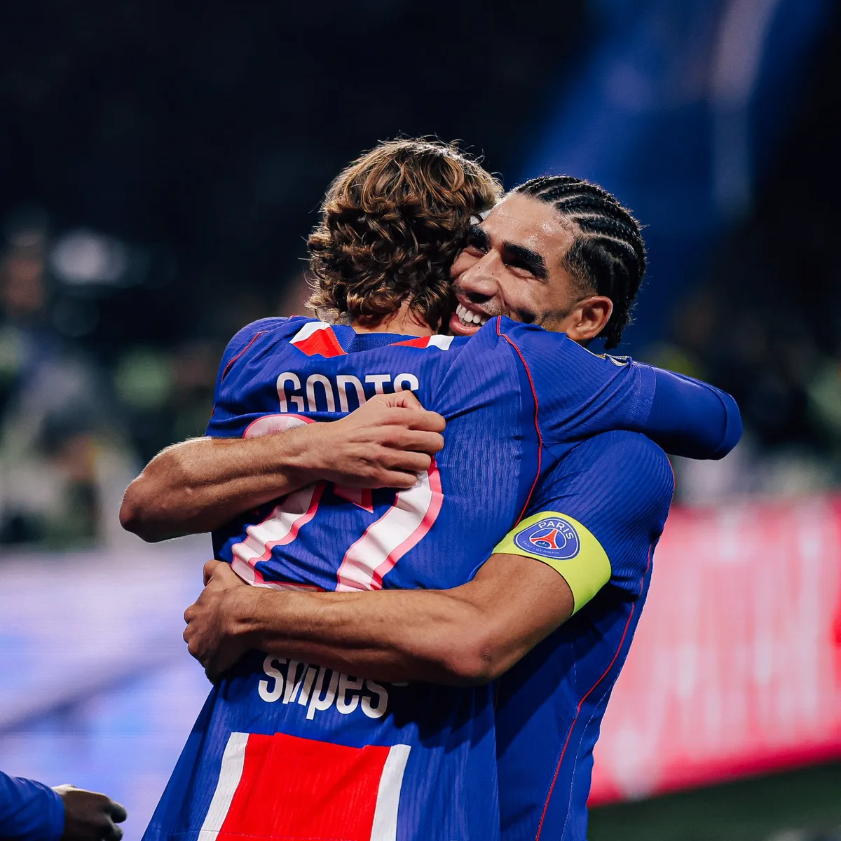 लगातार 5वीं जीत के साथ PSG लीग 1 में टॉप पर, ओलंपिक लियोनिस को 2-0 से दी मात