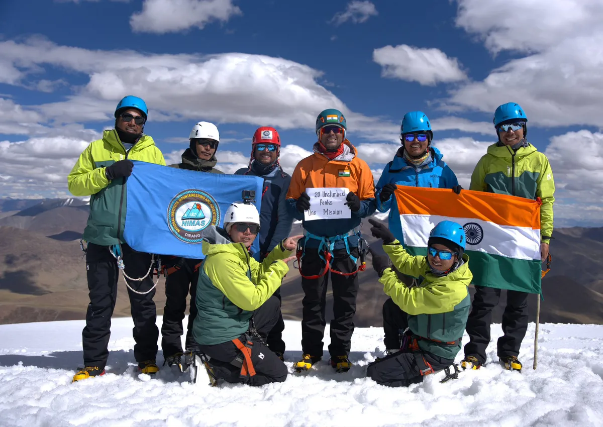 लद्दाख की 20 अनछुई चोटियों पर भारतीय पर्वतारोहियों का तिरंगा, 23 दिन में रचा इतिहास