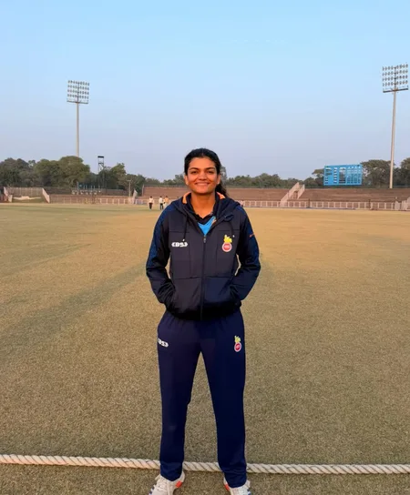 सिर्फ 38 गेंदों में शतक: दिल्ली की तनीषा सिंह ने सीनियर महिला T20 ट्रॉफी में रचा इतिहास